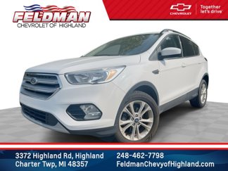 Used 2018 Ford Escape SE w/ SE Sync 3 Package image 1