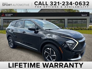 Used 2023 Kia Sportage LX image 1