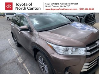 Used 2019 Toyota Highlander XLE image 1