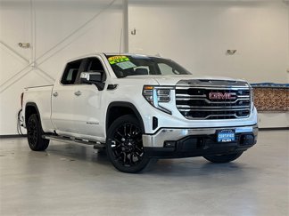 Certified 2023 GMC Sierra 1500 SLT image 1