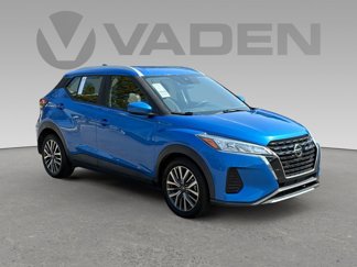 Used 2021 Nissan Kicks SV video 1