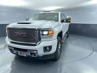 Used 2017 GMC Sierra 3500 Denali w/ Duramax Plus Package image 1