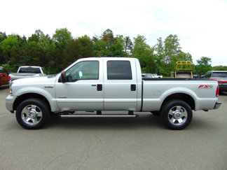 Used 2006 Ford F250 Lariat image 1