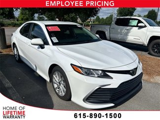 Used 2022 Toyota Camry LE image 1