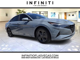 Used 2022 Hyundai Elantra SEL image 1