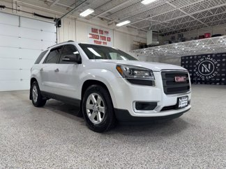 Used 2016 GMC Acadia SLE image 1