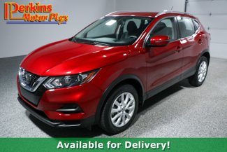 Used 2020 Nissan Rogue Sport SV image 1