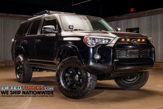 Used 2022 Toyota 4Runner SR5 Premium image 1