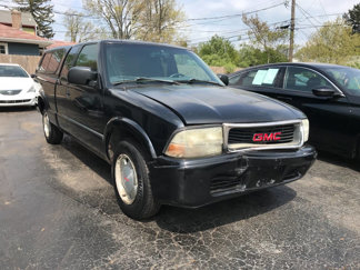 Used 2002 GMC Sonoma SLS w/ Marketing Option Pkg image 1