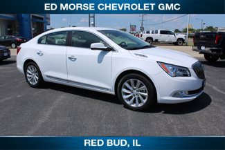 Used 2016 Buick LaCrosse image 1