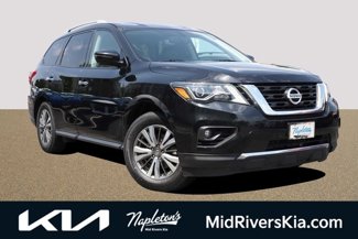 Used 2020 Nissan Pathfinder SL image 1