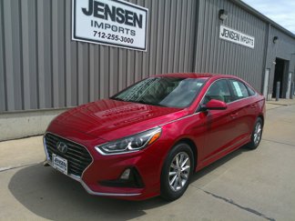 Used 2018 Hyundai Sonata SE image 1