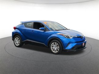 Used 2019 Toyota C-HR LE image 1