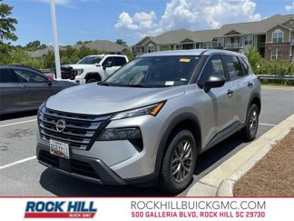 Used 2024 Nissan Rogue S image 1