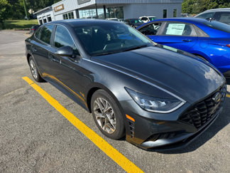 Used 2021 Hyundai Sonata SEL image 1