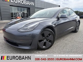 Used 2021 Tesla Model 3 Standard Range Plus image 1