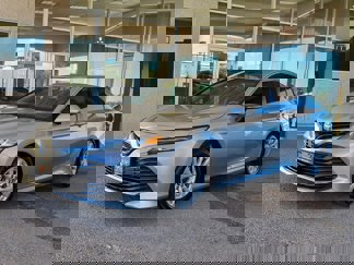 Used 2018 Toyota Camry image 1