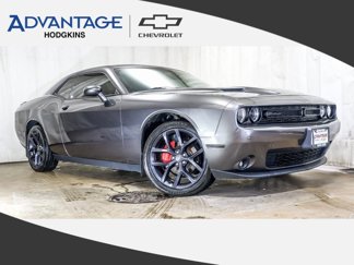 Used 2020 Dodge Challenger SXT w/ Driver Convenience Group image 1