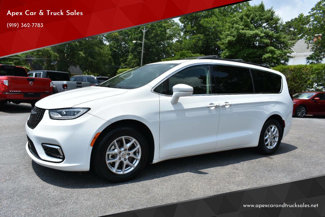 Used 2022 Chrysler Pacifica Touring-L image 1