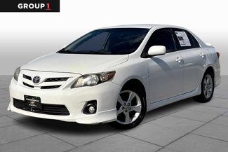 Used 2013 Toyota Corolla S image 1