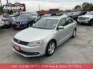 Used 2012 Volkswagen Jetta TDI image 1