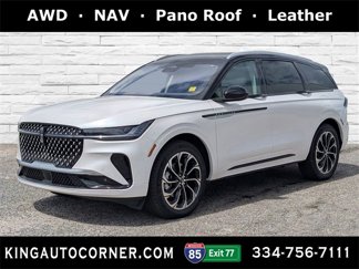 New 2025 Lincoln Nautilus Reserve image 1