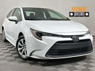 Used 2024 Toyota Corolla LE image 1