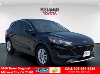 Used 2020 Ford Escape SE image 1