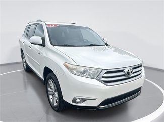 Used 2013 Toyota Highlander Limited image 1