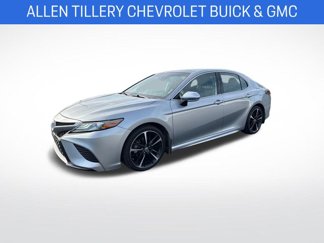 Used 2019 Toyota Camry XSE image 1
