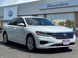 Certified 2021 Volkswagen Passat 2.0T S image 1