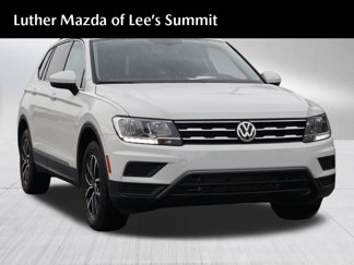 Used 2021 Volkswagen Tiguan SE w/ Panoramic Sunroof Package image 1