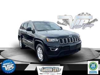 Used 2020 Jeep Grand Cherokee Laredo image 1