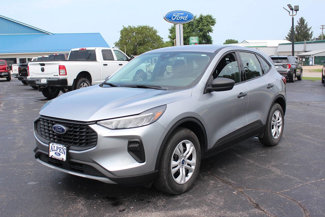 Used 2023 Ford Escape AWD image 1