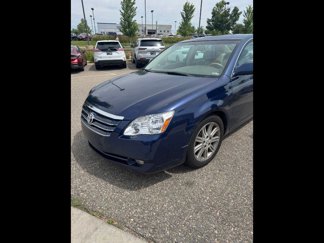 Used 2005 Toyota Avalon Limited image 1