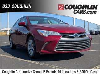 Used 2017 Toyota Camry XLE video 1