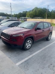 Used 2017 Jeep Cherokee Sport image 1