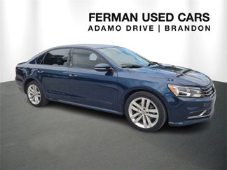 Used 2019 Volkswagen Passat 2.0T Wolfsburg image 1