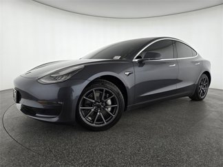 Used 2018 Tesla Model 3 Mid Range image 1
