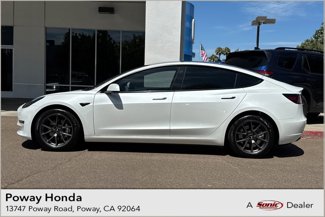 Used 2023 Tesla Model 3 Standard Range image 1