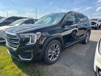 Used 2023 GMC Terrain SLT w/ Tech Package image 1