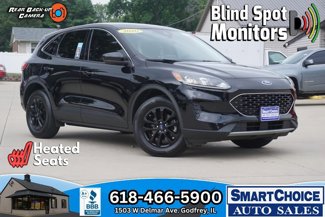 Used 2020 Ford Escape SE image 1
