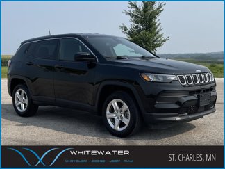 Used 2023 Jeep Compass Sport image 1