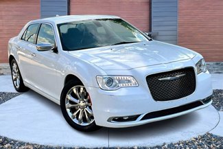 Used 2018 Chrysler 300 Limited image 1