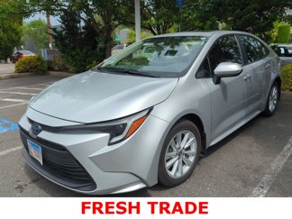 Used 2023 Toyota Corolla LE image 1