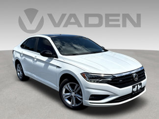 Used 2019 Volkswagen Jetta R-Line image 1