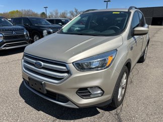 Used 2018 Ford Escape SE image 1