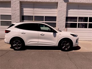 Used 2024 Ford Escape ST-Line w/ Tech Pack #1 image 1