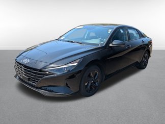 Used 2021 Hyundai Elantra SEL w/ Convenience Package image 1