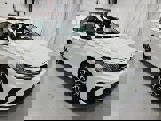 Used 2025 Volkswagen Jetta Sport image 1